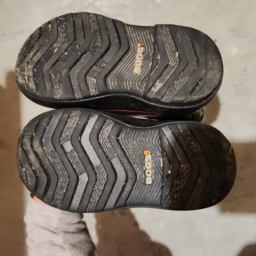 Toddler Girl Bog Boots Size 8 - Picture 6 of 6